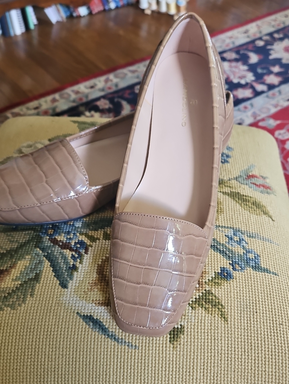 Bandolino Flats